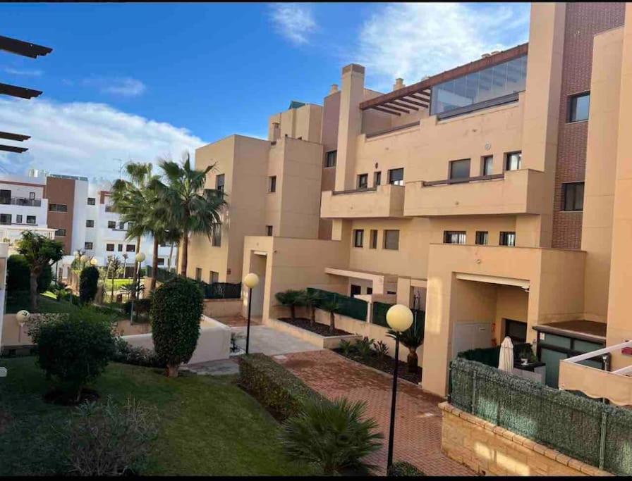 Апартаменты La Cala Precioso Apartamento Ла-Кала-де-Михас Экстерьер фото